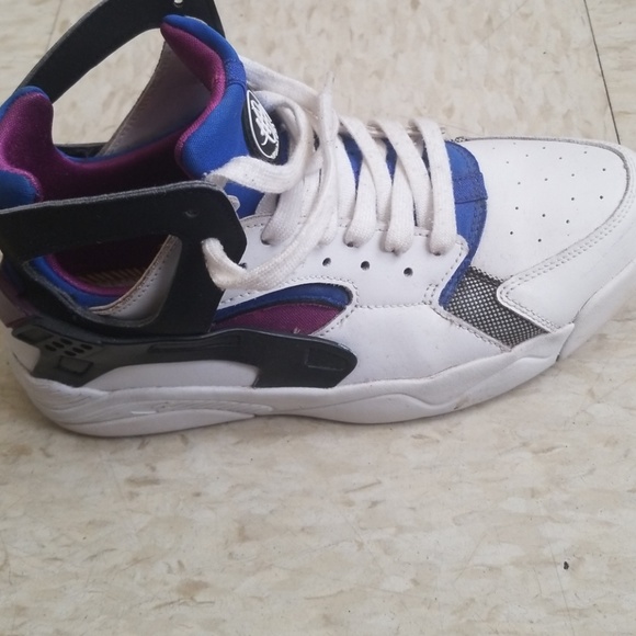 Huaraches - Picture 2 of 2